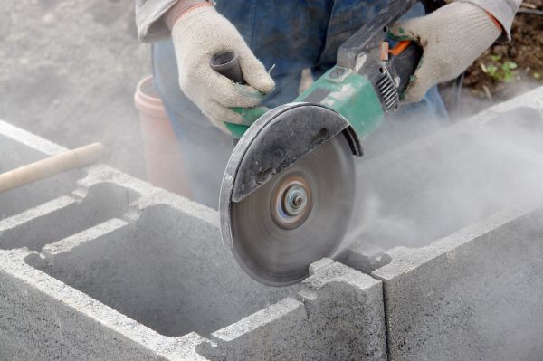 Cost of Block Wall Cutting in Eagle